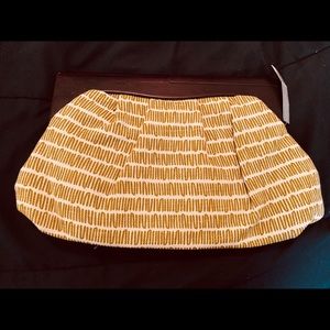 Canvas clutch